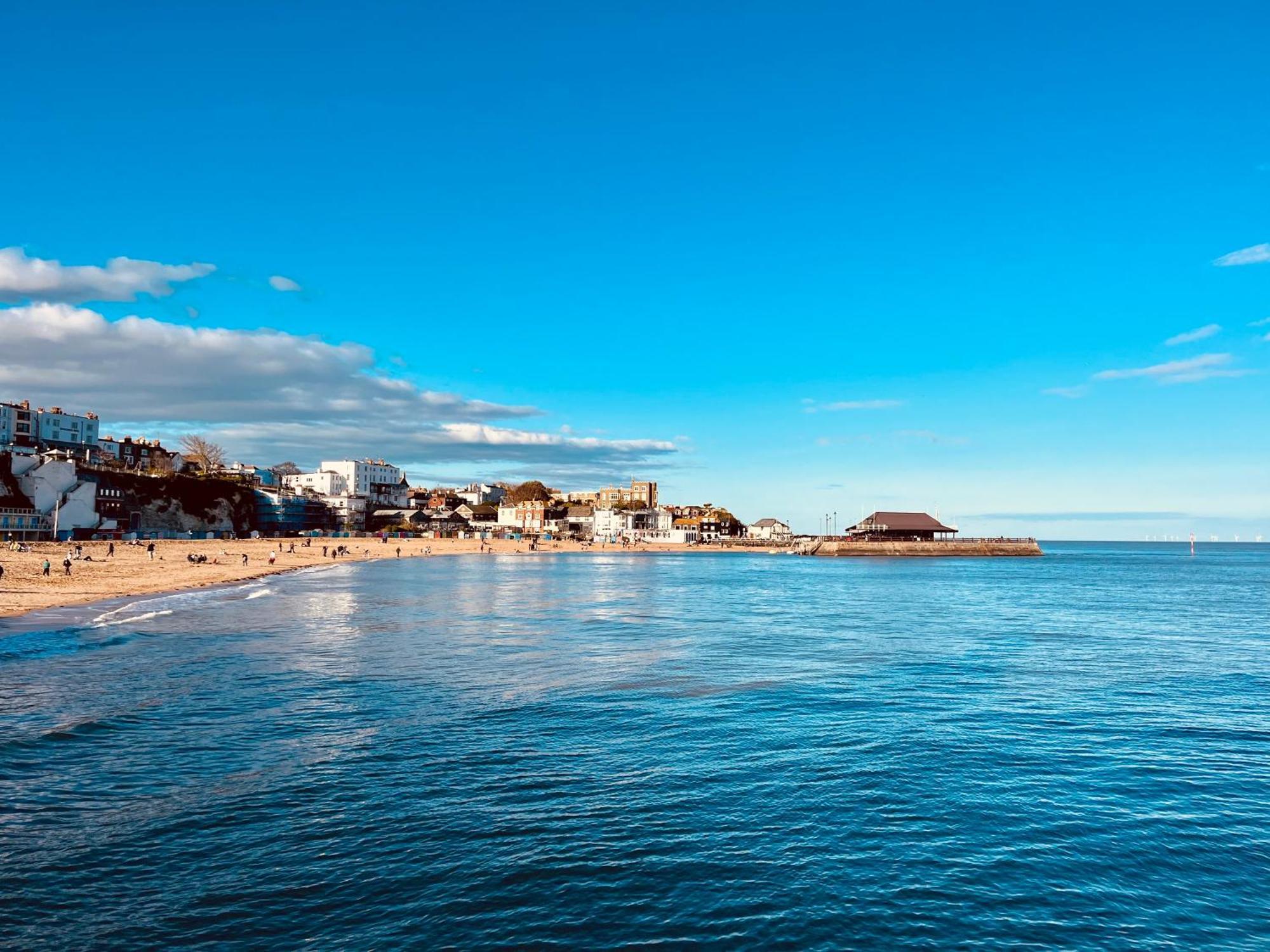 Seaside Close To Beach, Town, Station * Broadstairs