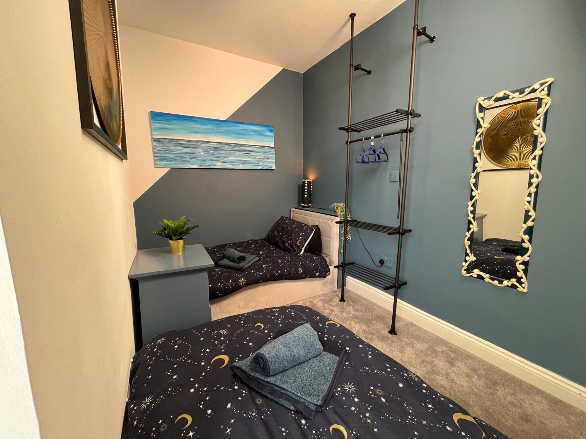 Apartment Seaside Close To Beach, Town, Station *